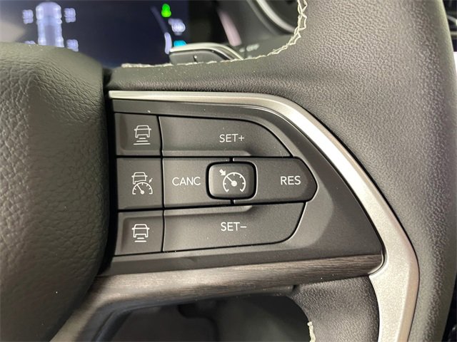 New 2025 Jeep Grand Cherokee Limited 4xe image 11