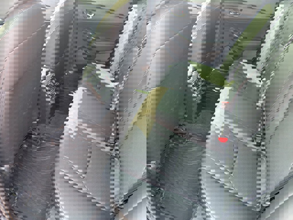 Used 2023 Honda Accord EX-L image 16