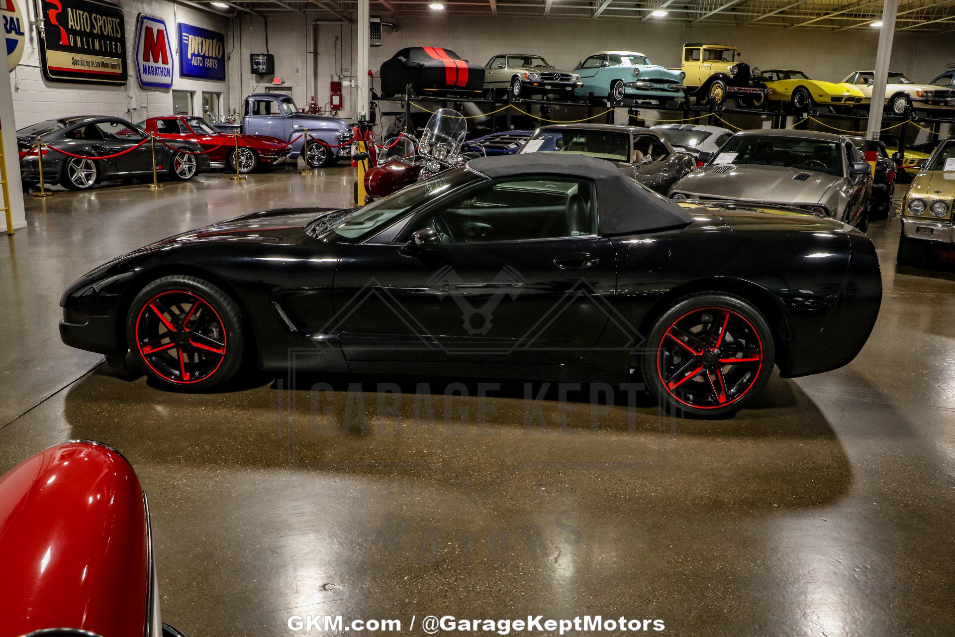 Used 2002 Chevrolet Corvette Convertible w/ Preferred Equipment Group2 image 11