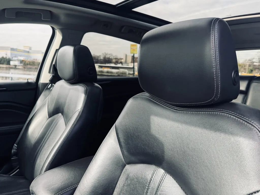 Used 2015 Cadillac SRX Premium image 10