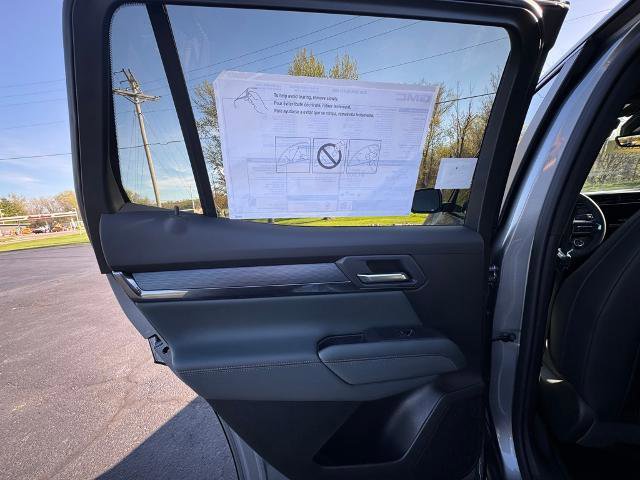 New 2026 GMC Terrain AT4 w/ Technology Package II image 36