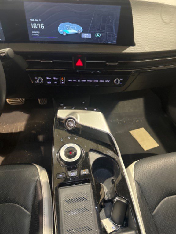 Used 2023 Kia EV6 GT-Line image 48