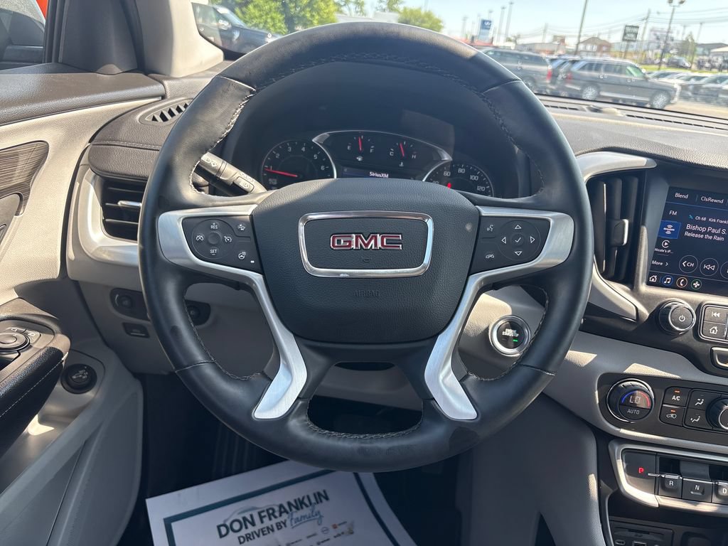 Used 2024 GMC Terrain SLT FWD image 17