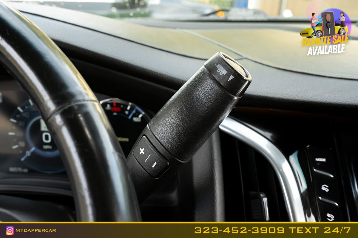 Used 2019 Cadillac Escalade ESV Luxury image 35