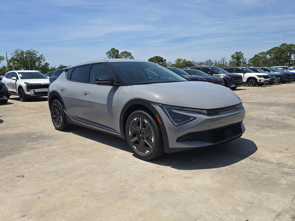 New 2026 Kia EV6 2WD image 2