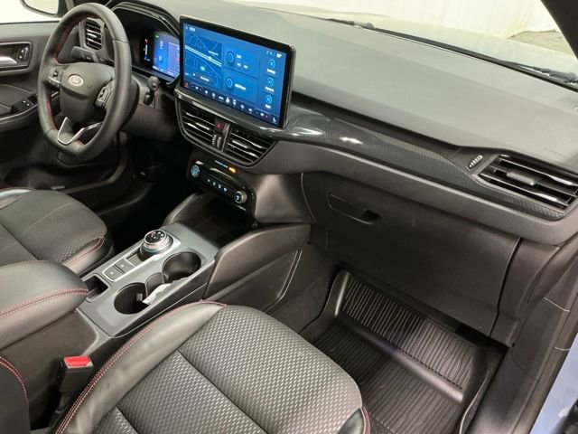 Used 2024 Ford Escape ST-Line w/ Equipment Group 301A image 19
