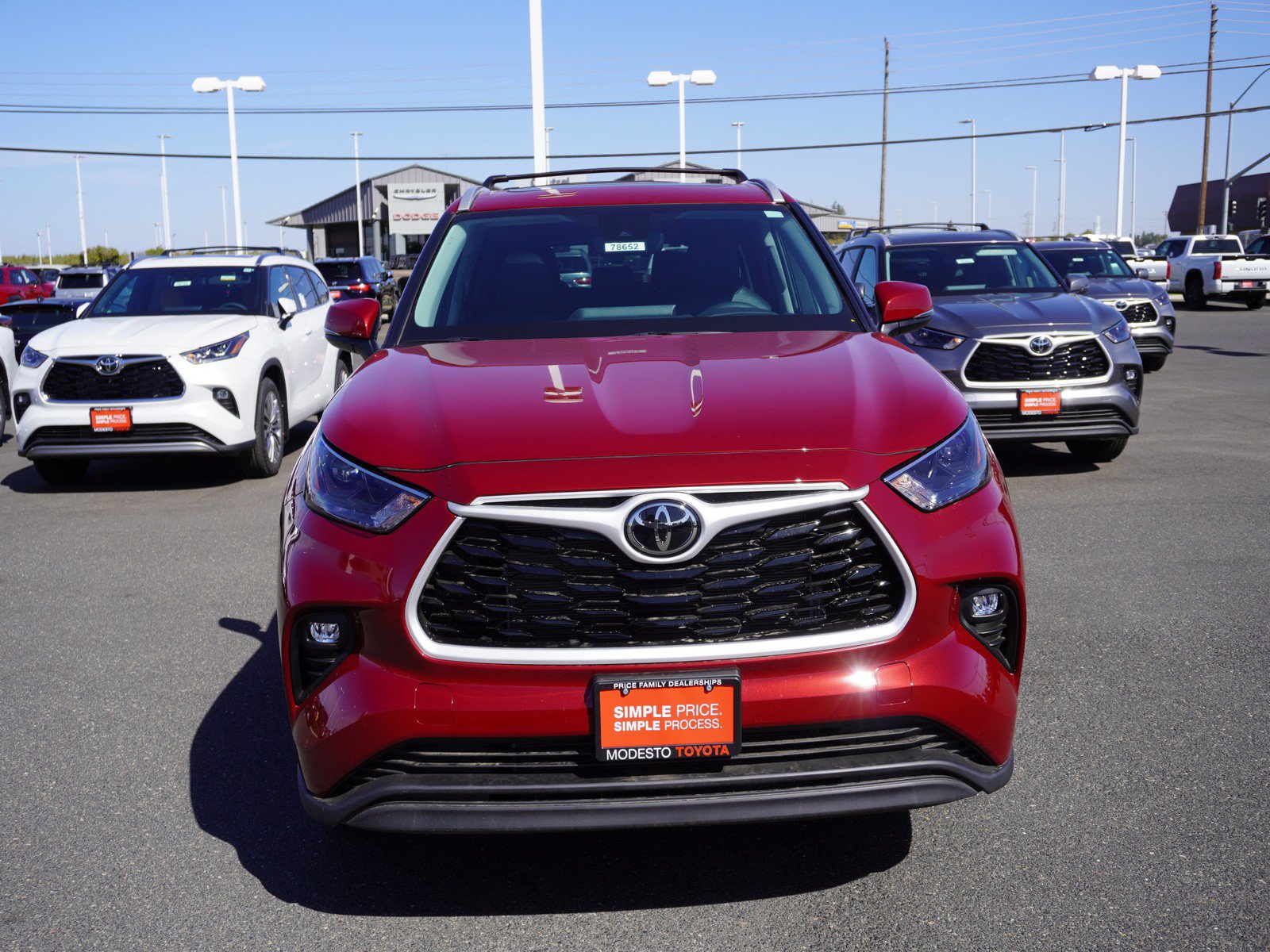New 2026 Toyota Highlander XLE AWD/4WD image 4