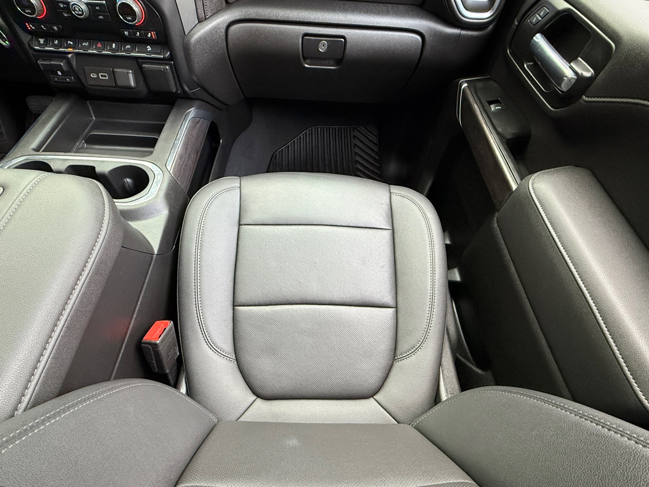 Used 2022 Chevrolet Silverado 2500 LTZ w/ LTZ Plus Package image 34