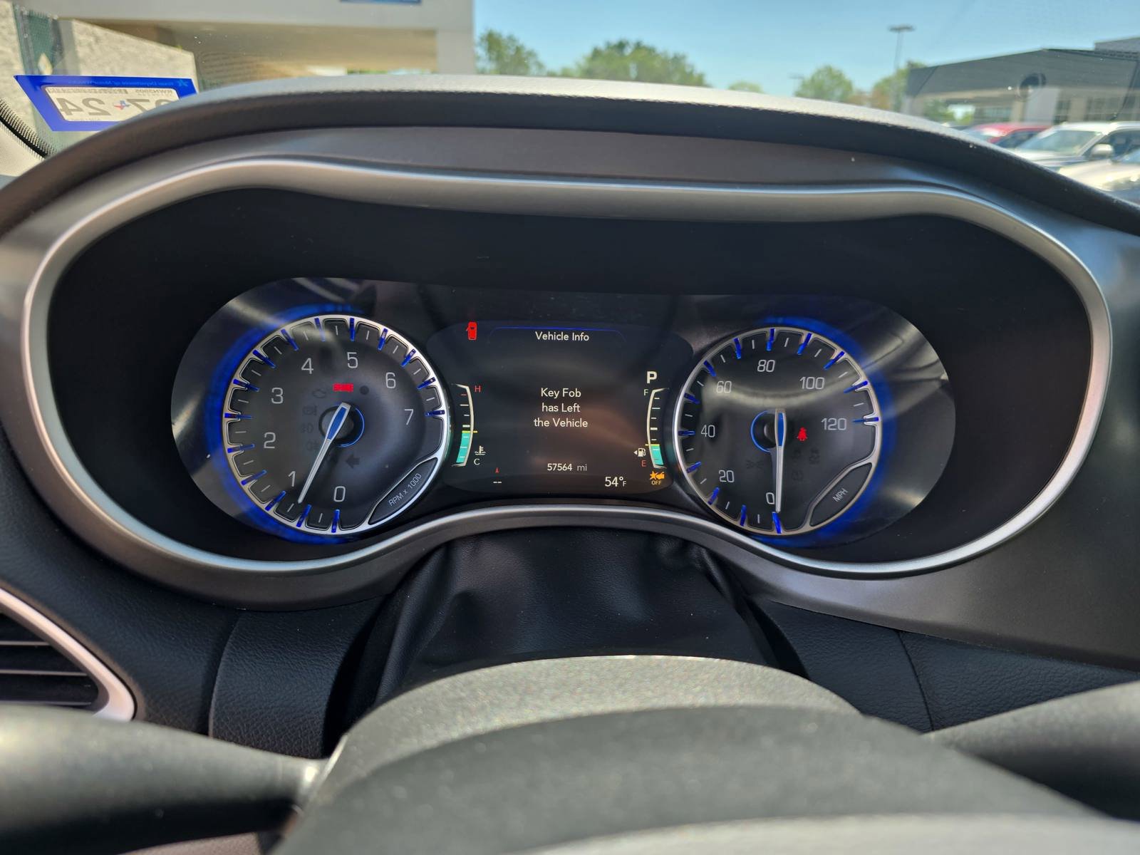 Used 2022 Chrysler Pacifica Touring-L FWD image 21