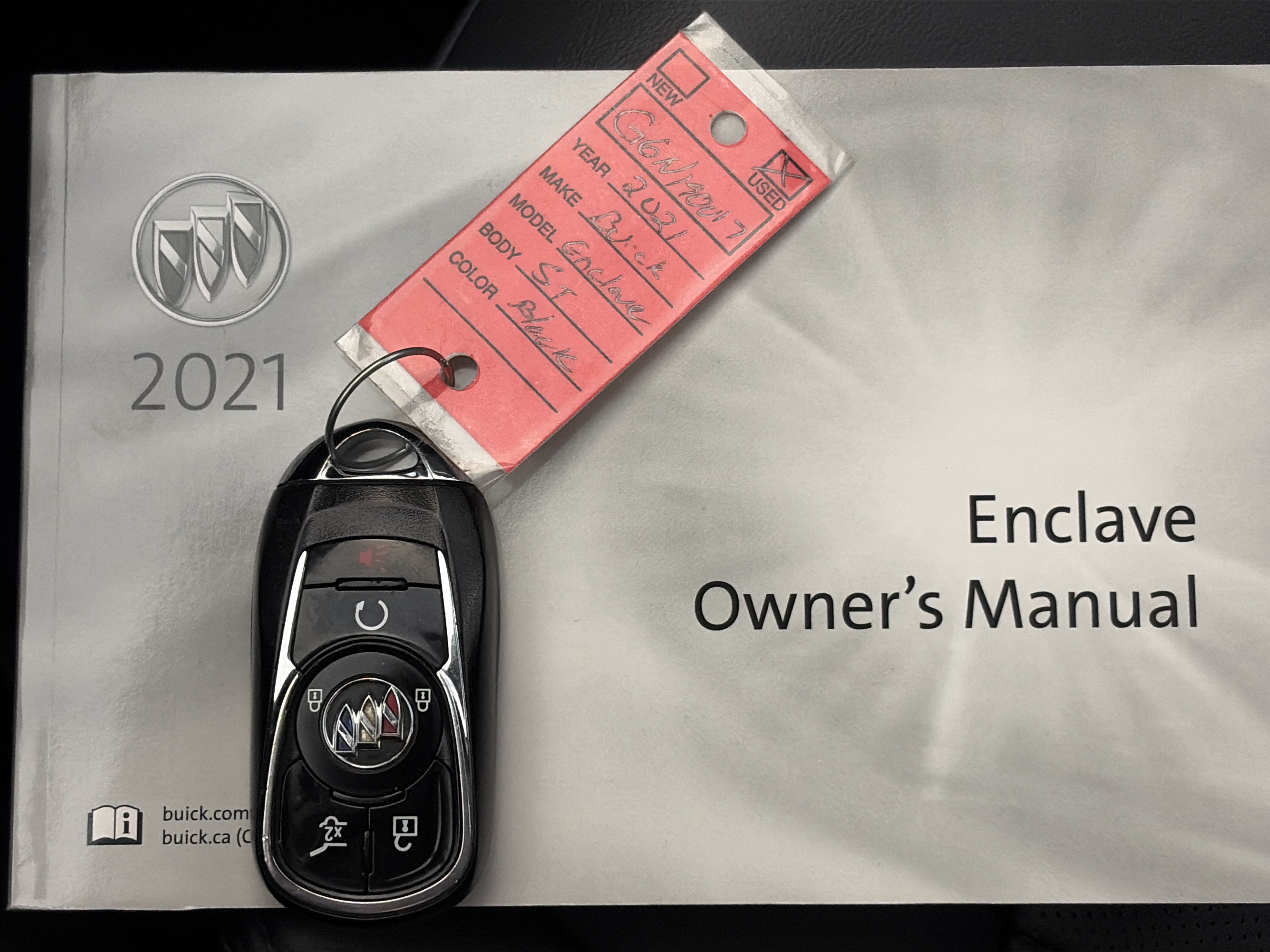 Certified 2021 Buick Enclave Essence w/ Sport Touring Edition FWD image 37