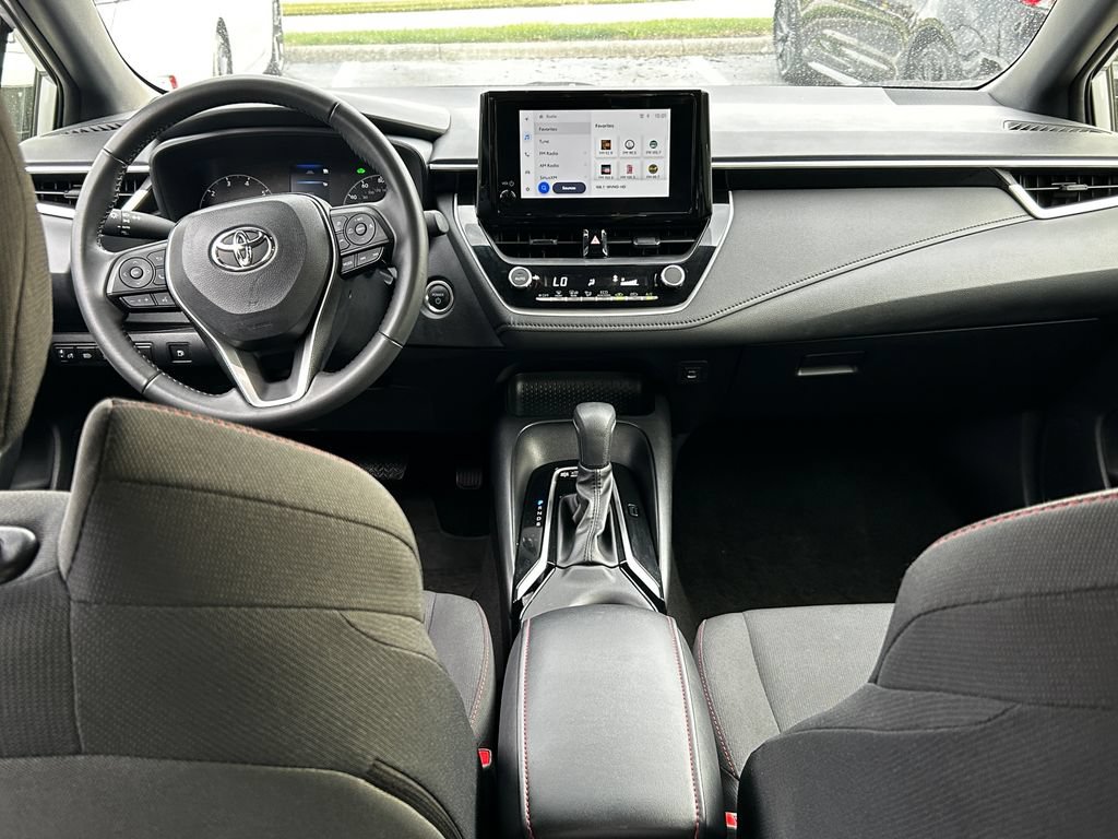 Used 2025 Toyota Corolla SE FWD image 8
