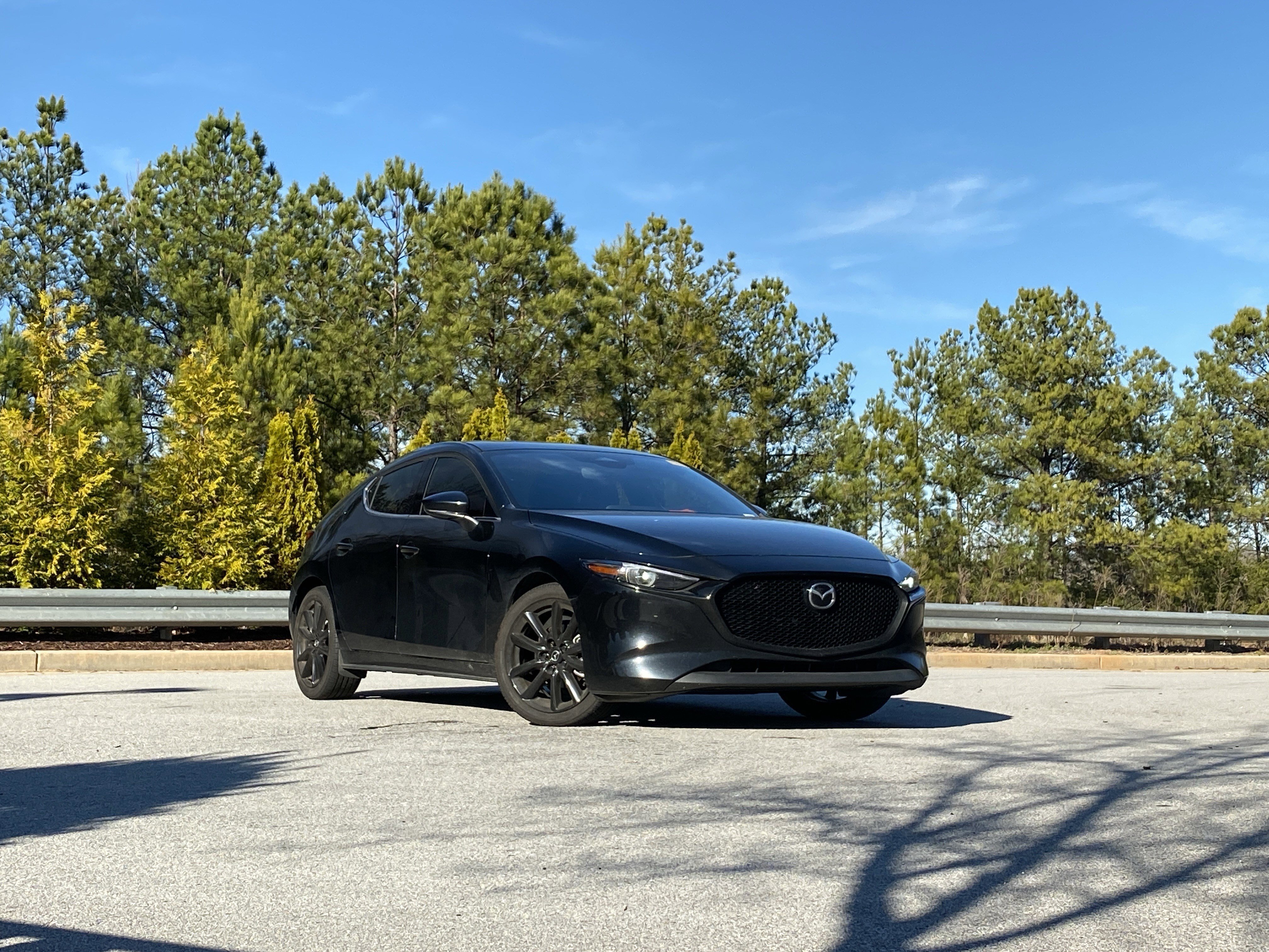 Used 2025 MAZDA MAZDA3 2.5 S Hatchback w/ Premium Pkg video 2