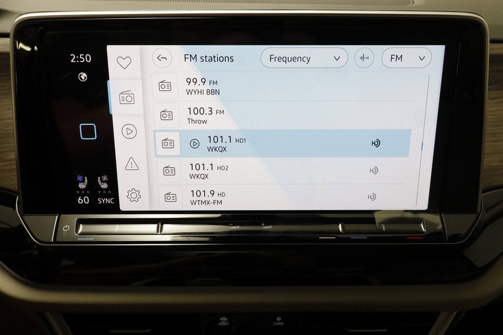 New 2026 Volkswagen Atlas SEL Premium R-Line image 9