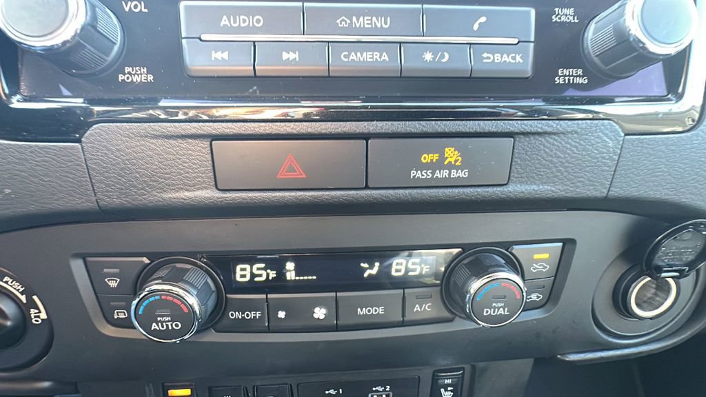 Used 2022 Nissan Frontier SV image 23