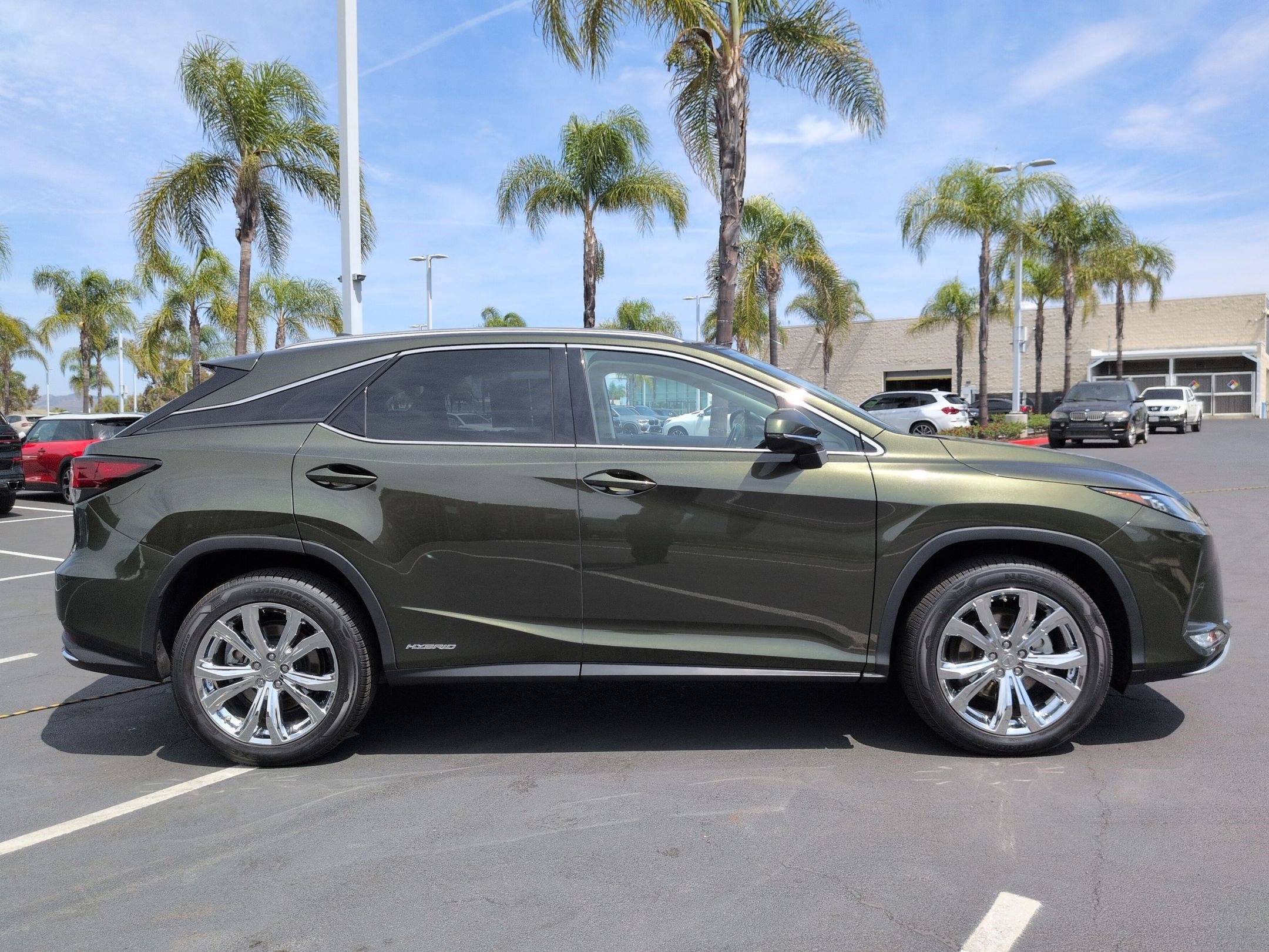 Used 2020 Lexus RX 450h AWD w/ Luxury Package image 11