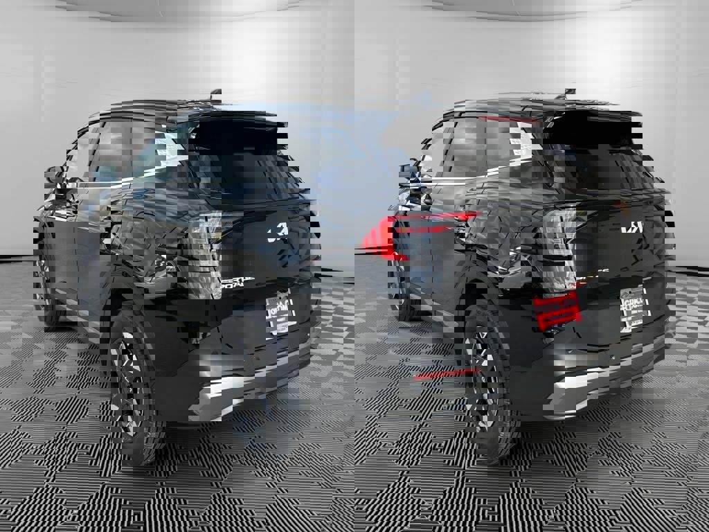 New 2026 Kia Sportage LX image 6