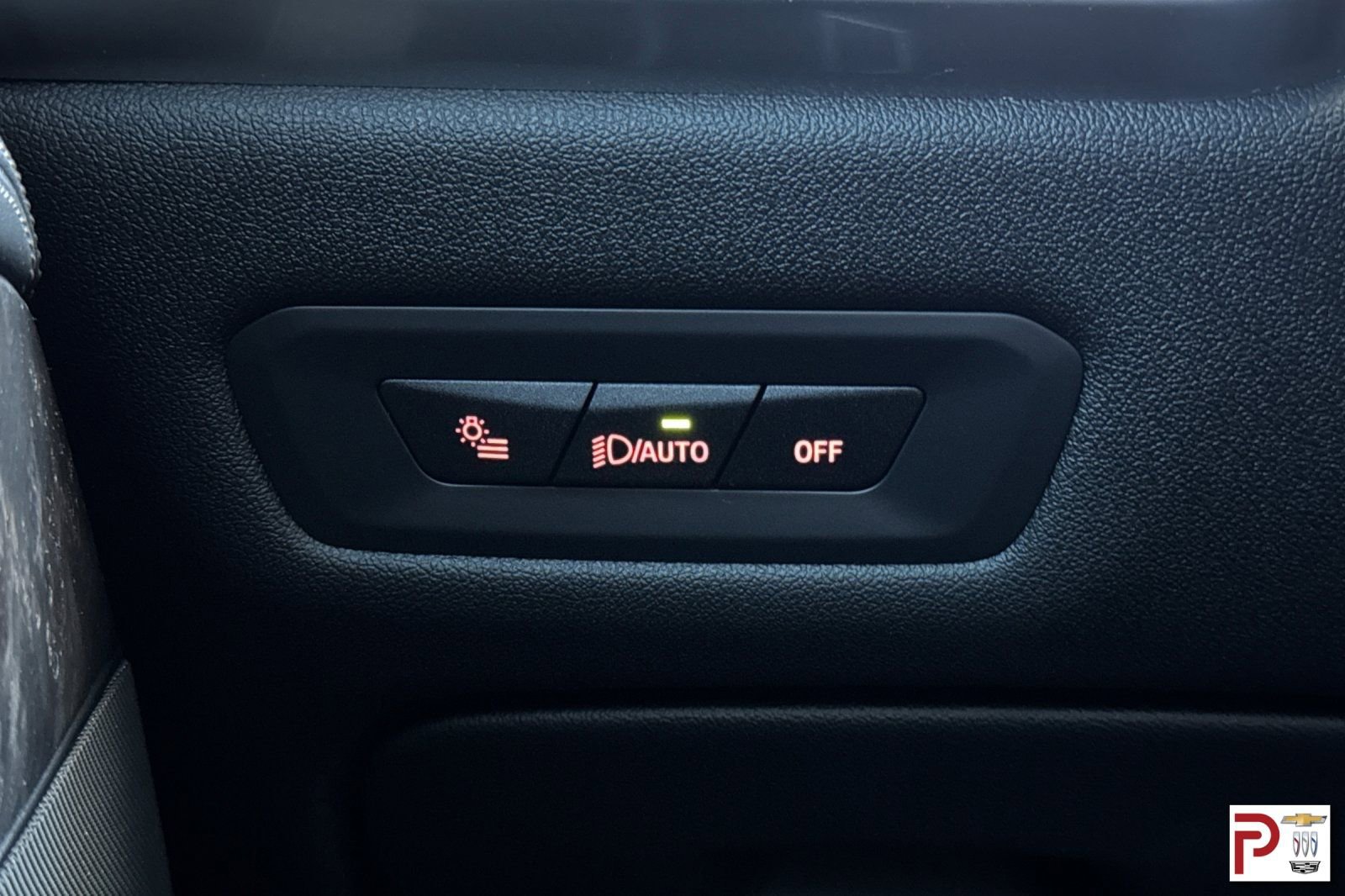 Used 2026 BMW X5 xDrive50e image 34