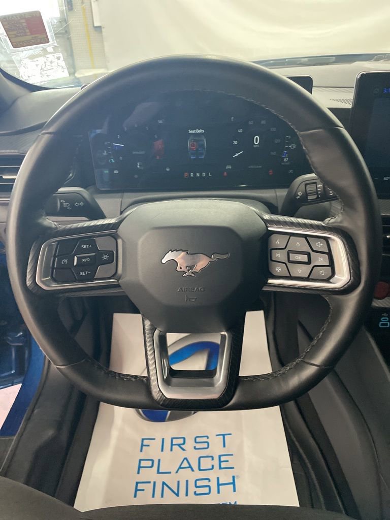 Used 2024 Ford Mustang EcoBoost image 10