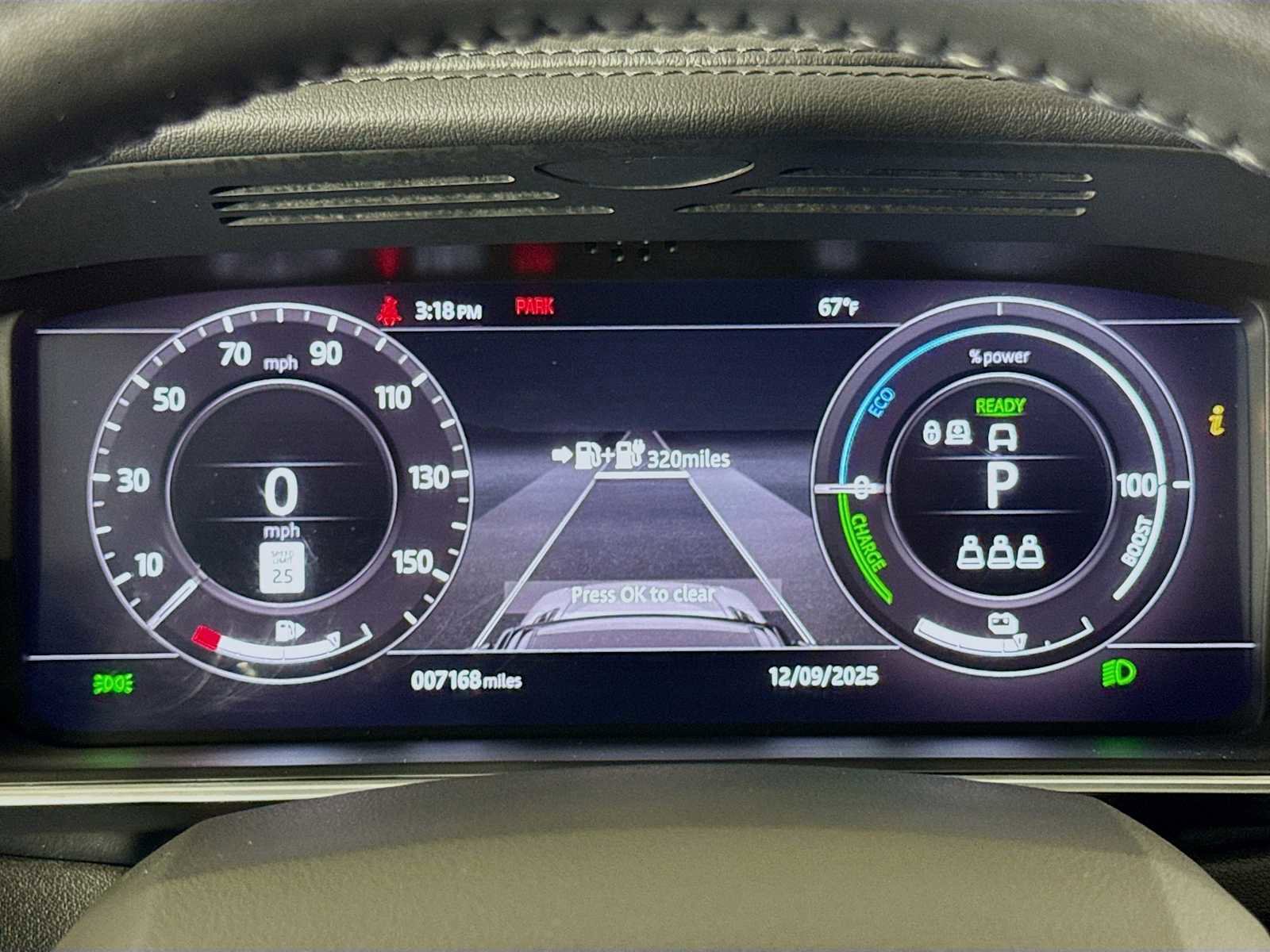 Used 2020 Land Rover Range Rover Sport HSE image 13