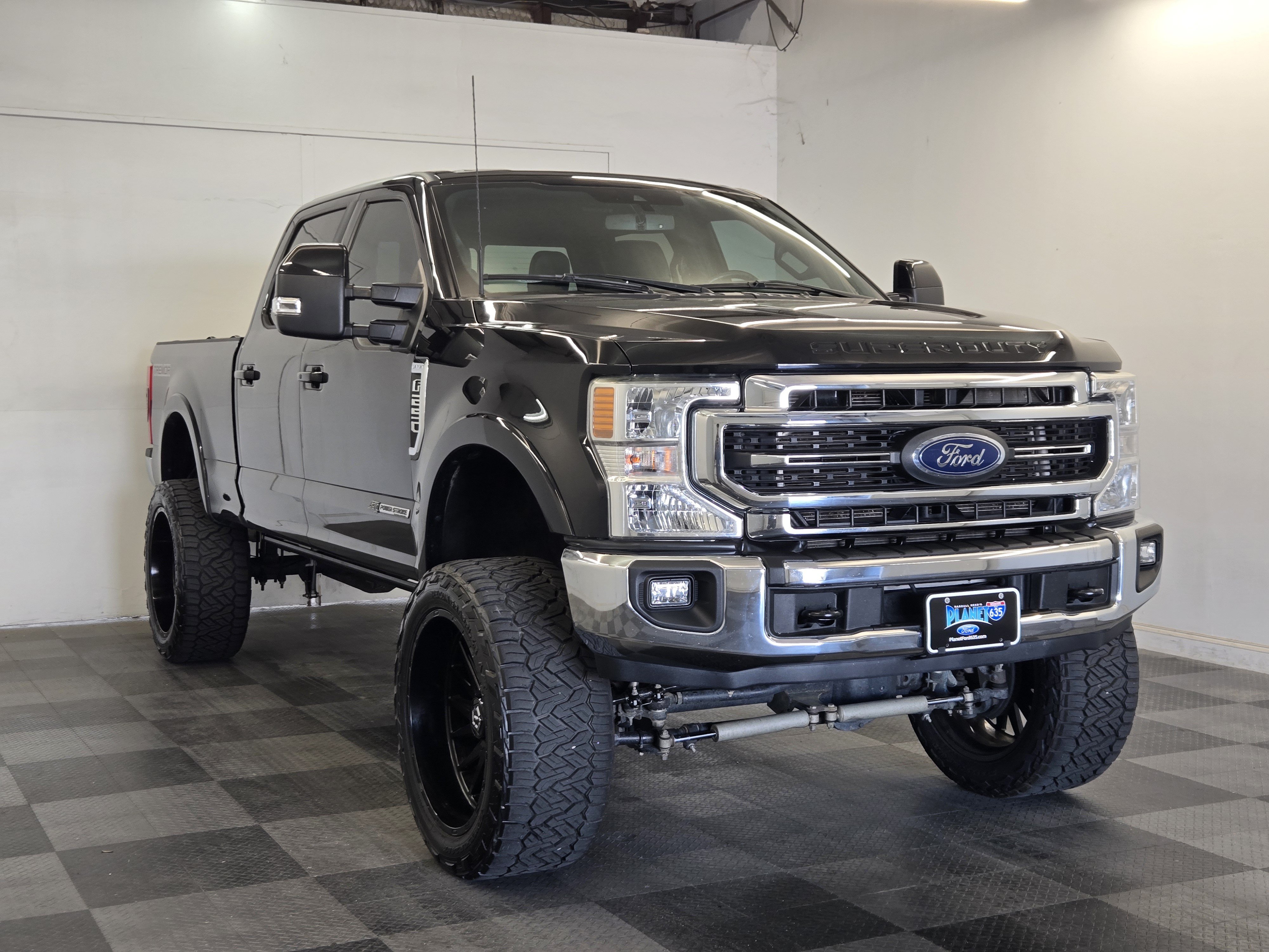 Used 2022 Ford F250 Lariat w/ Tremor Off-Road Package AWD/4WD video 2