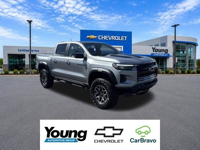 Used 2026 Chevrolet Colorado ZR2 w/ Technology Package AWD/4WD image 1