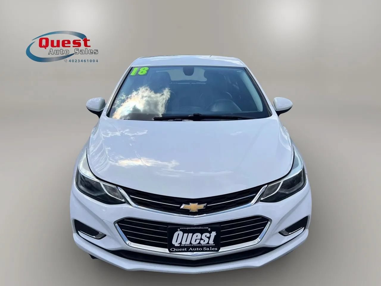 Used 2018 Chevrolet Cruze Premier FWD image 10