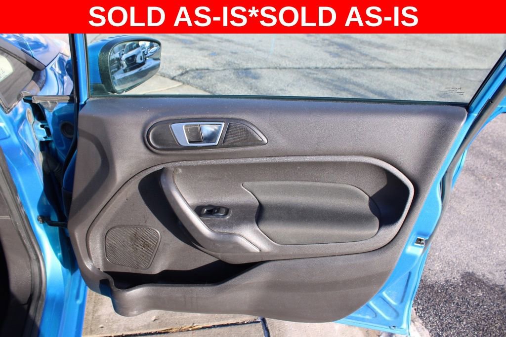 Used 2015 Ford Fiesta SE image 20