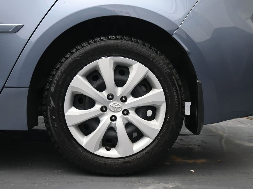 Used 2023 Toyota Corolla LE image 12