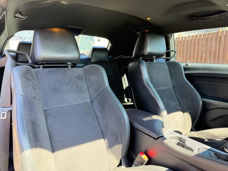 Used 2017 Dodge Challenger GT w/ GT Interior Package image 26