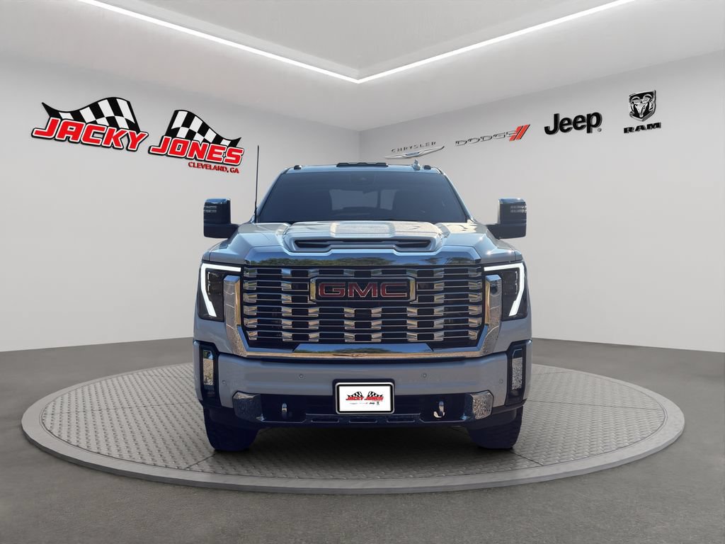 Used 2026 GMC Sierra 3500 Denali w/ Denali Reserve Package AWD/4WD image 14