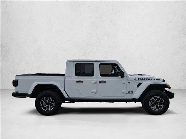 Used 2025 Jeep Gladiator Rubicon AWD/4WD image 5