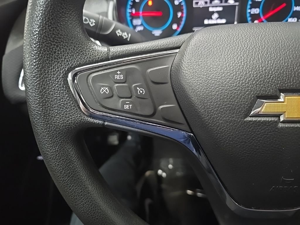 Used 2018 Chevrolet Cruze LT w/ Convenience Package image 19