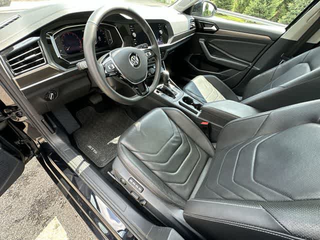 Used 2021 Volkswagen Jetta SEL Premium FWD image 17