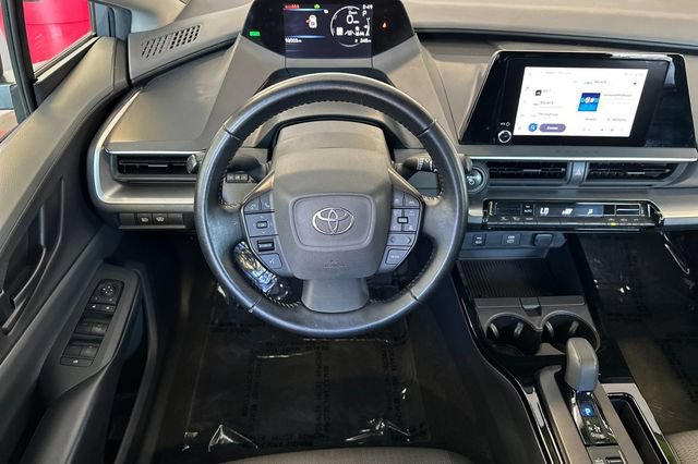 Used 2023 Toyota Prius LE FWD image 16