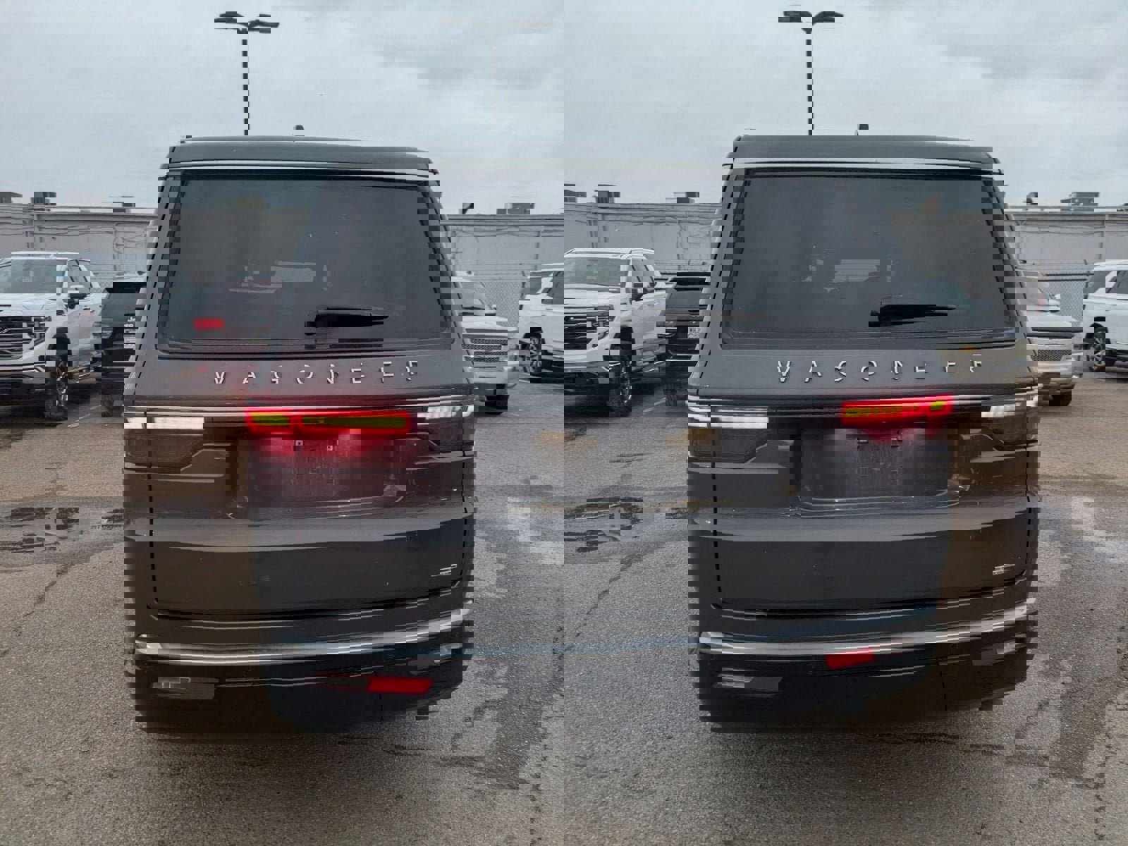 Used 2024 Jeep Wagoneer Series II image 34