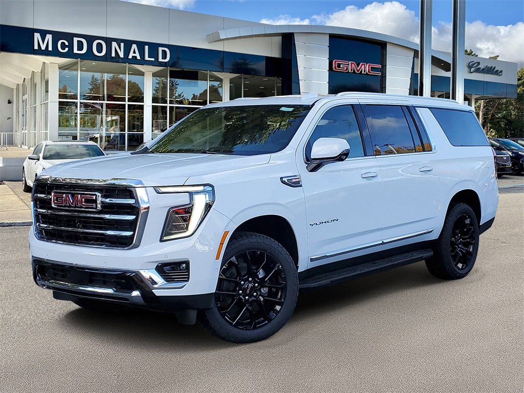 New 2025 GMC Yukon XL Elevation w/ LPO, Floor Liner Package