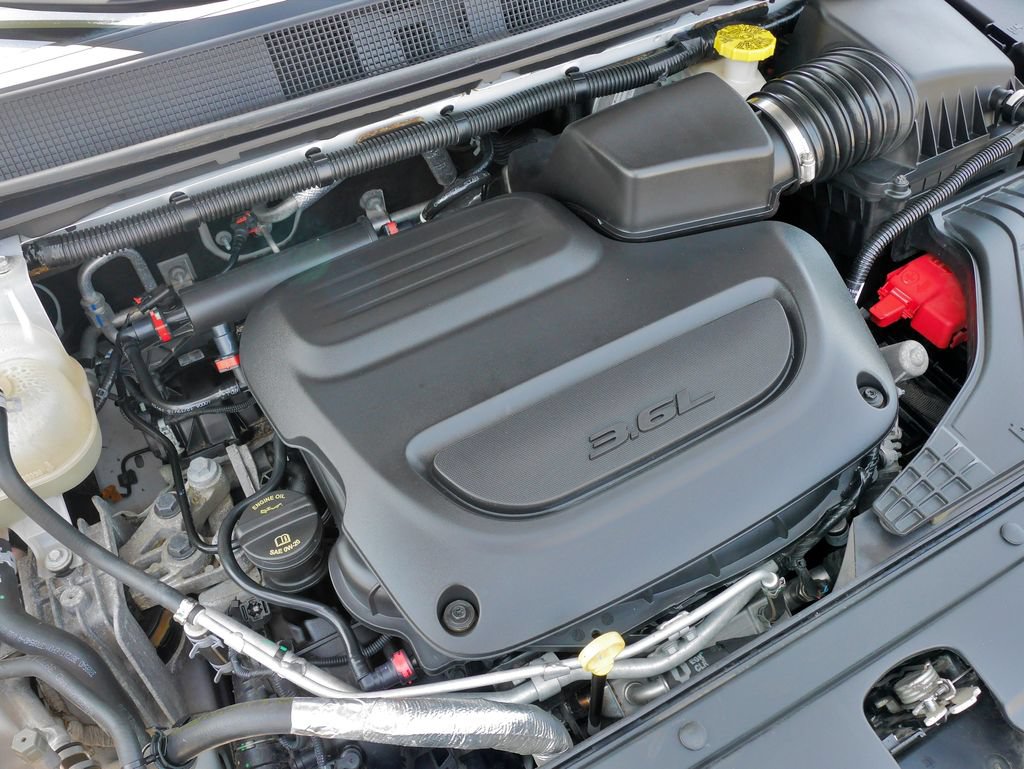 Used 2019 Chrysler Pacifica Touring-L FWD image 30