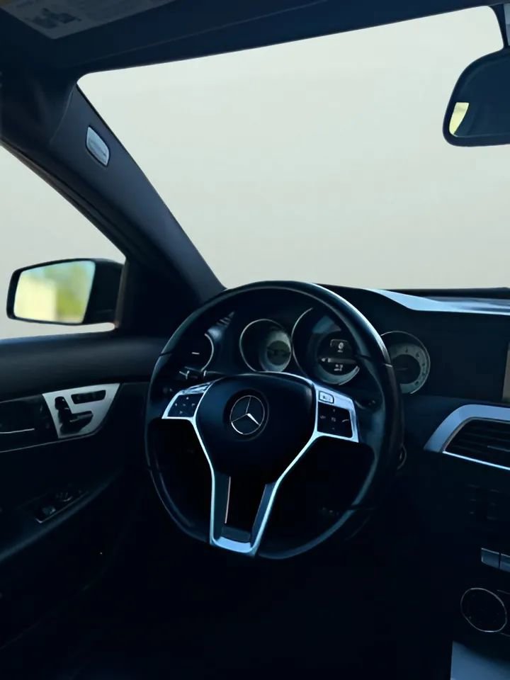 Used 2013 Mercedes-Benz C 250 Coupe image 26