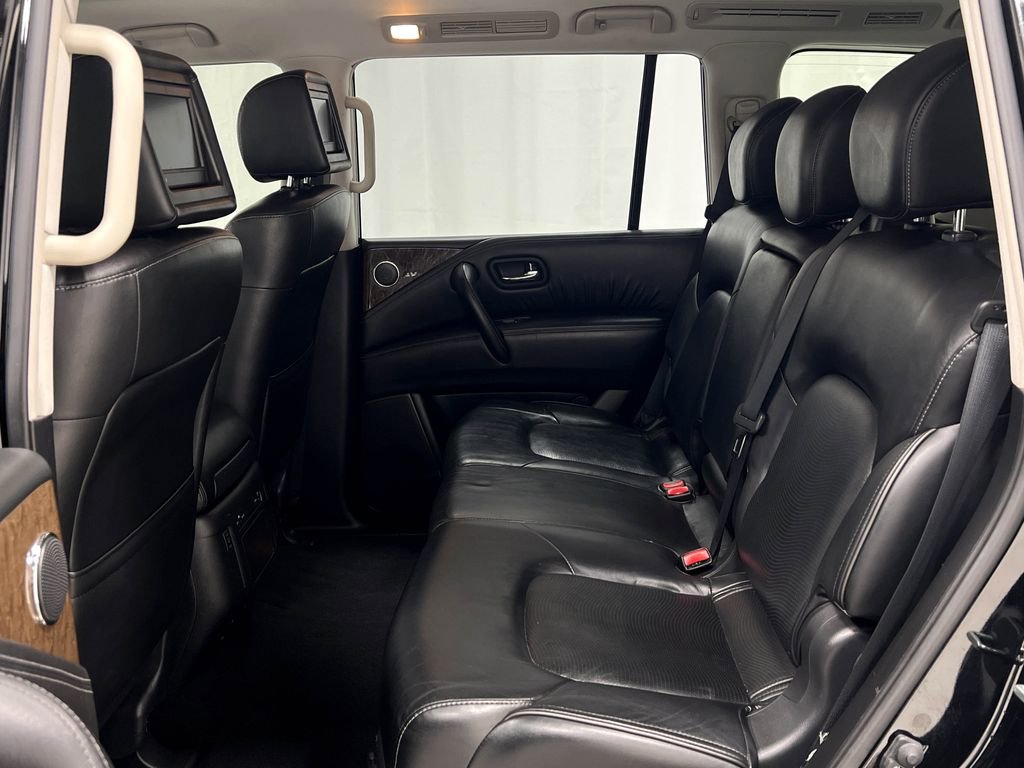 Used 2016 INFINITI QX80 Luxe w/ 22" Wheel Package image 32