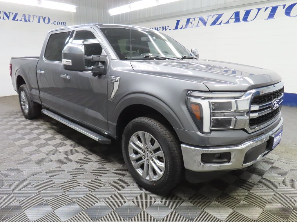 Used 2025 Ford F150 Lariat w/ Tow/Haul Package AWD/4WD image 3