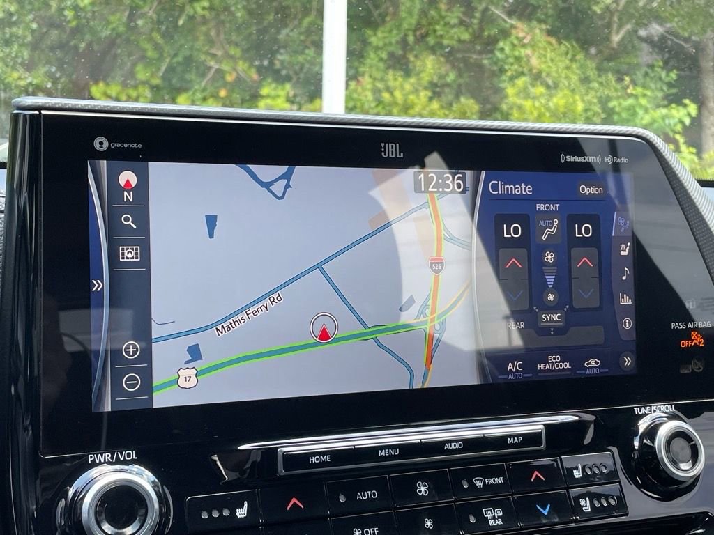 Used 2021 Toyota Highlander Platinum image 11