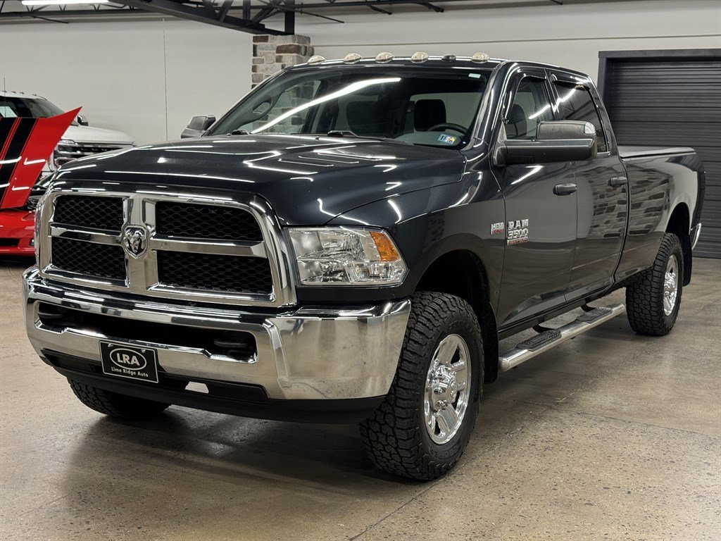 Used 2018 RAM 3500 Tradesman w/ Chrome Appearance Group image 3
