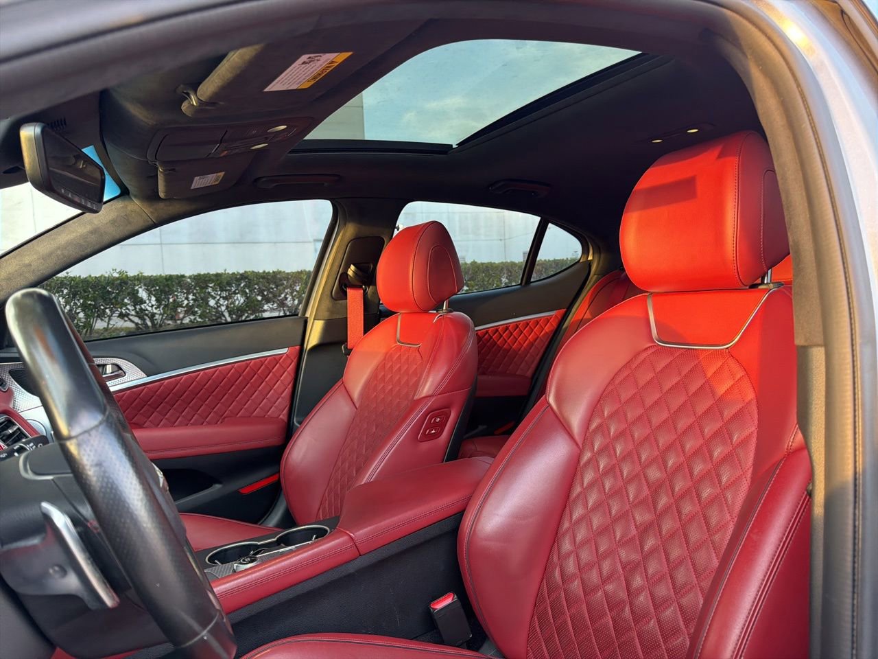 Used 2023 Genesis G70 3.3T w/ Sport Prestige Package RWD image 9