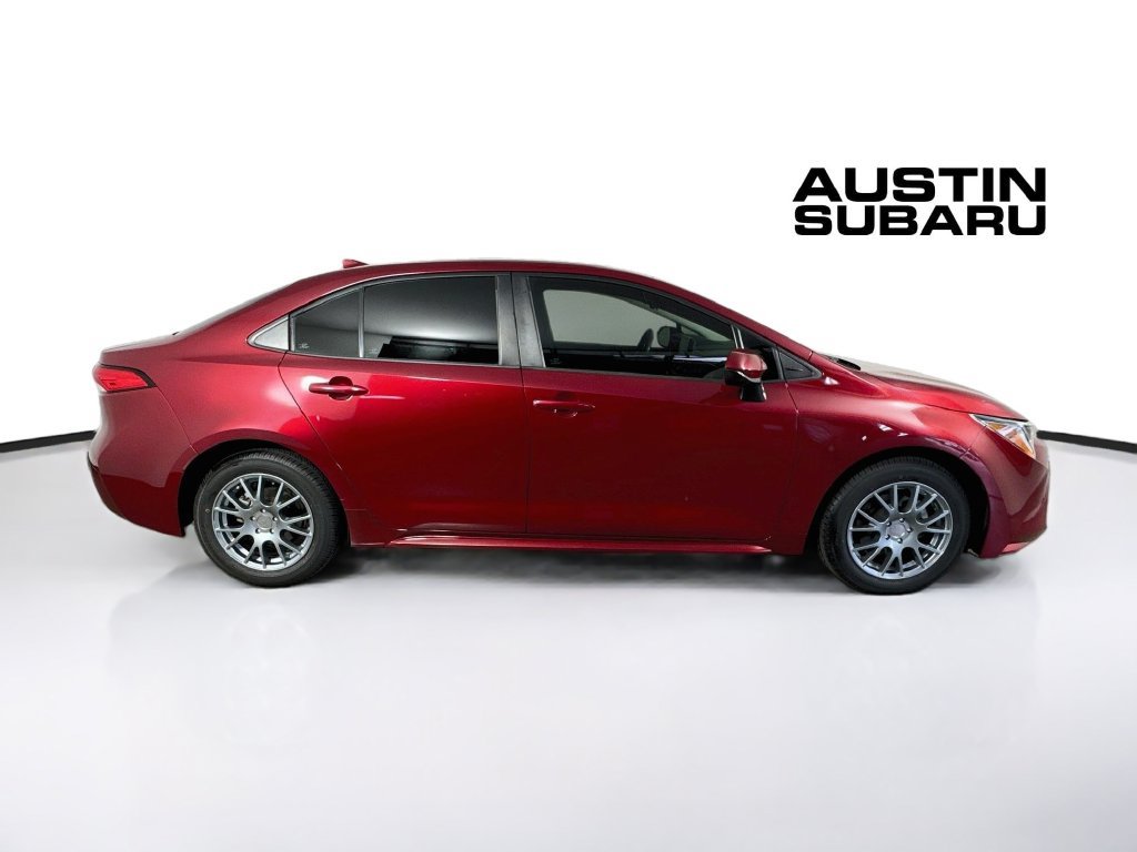Used 2022 Toyota Corolla LE FWD image 8