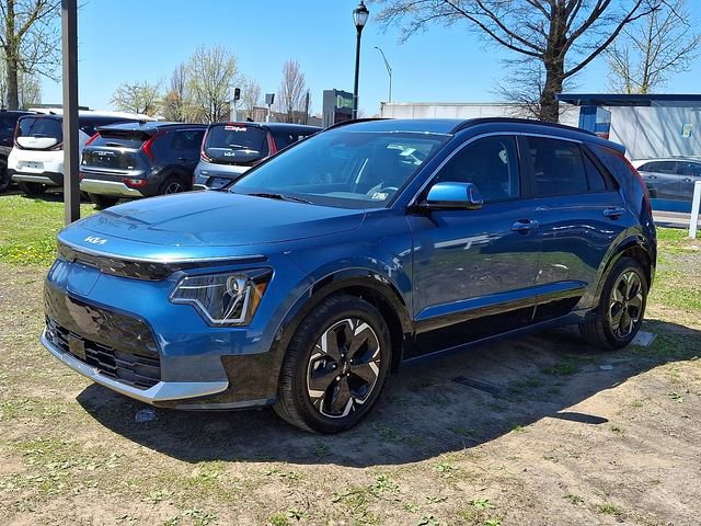 Certified 2025 Kia Niro Wind w/ Wind Preserve Package image 3