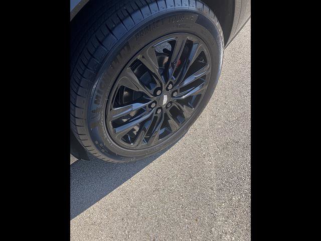 Certified 2025 Cadillac XT6 Sport w/ Technology Package AWD/4WD image 9