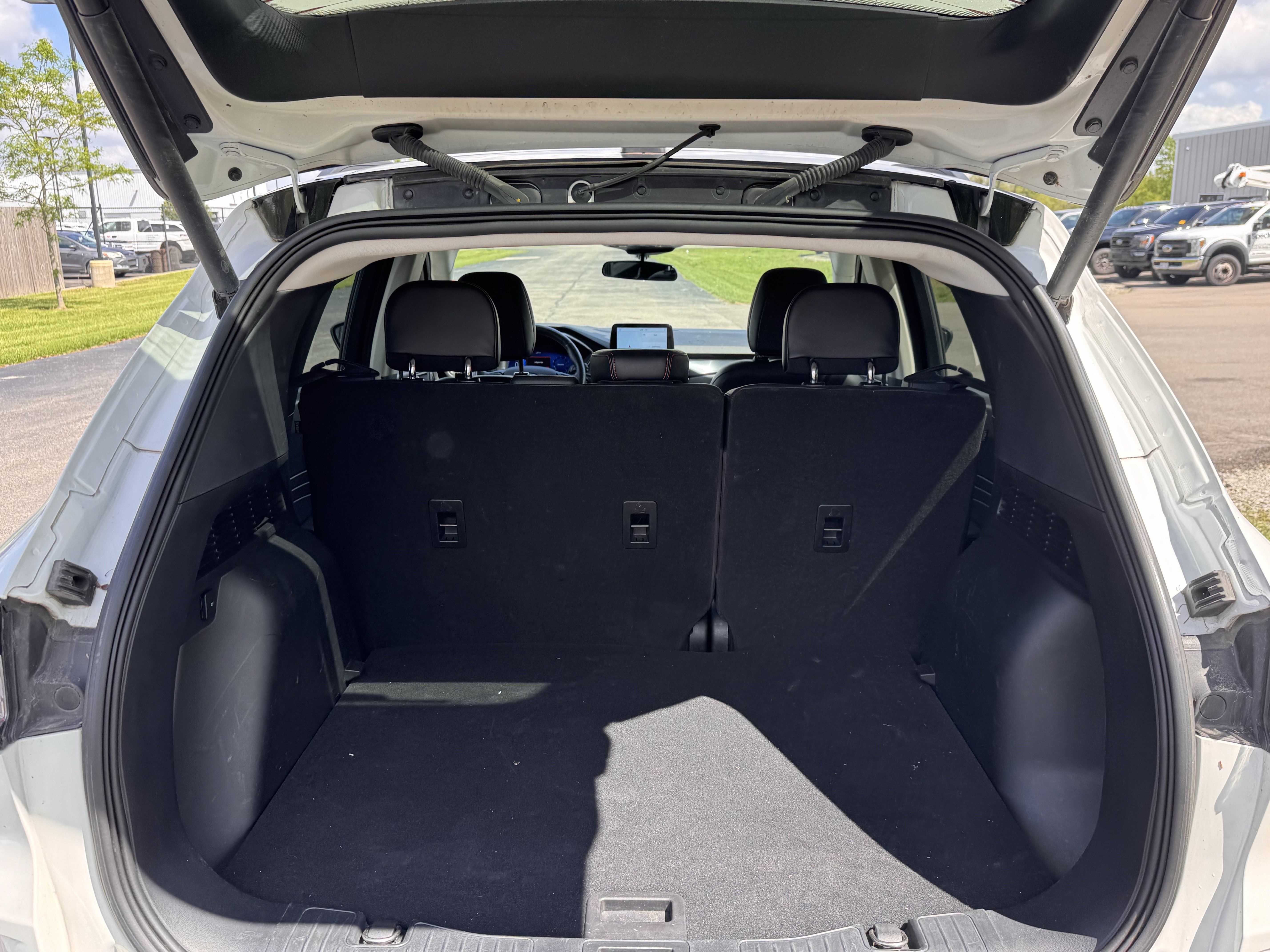 Used 2021 Ford Escape SEL w/ SEL Stealth AWD Package image 21