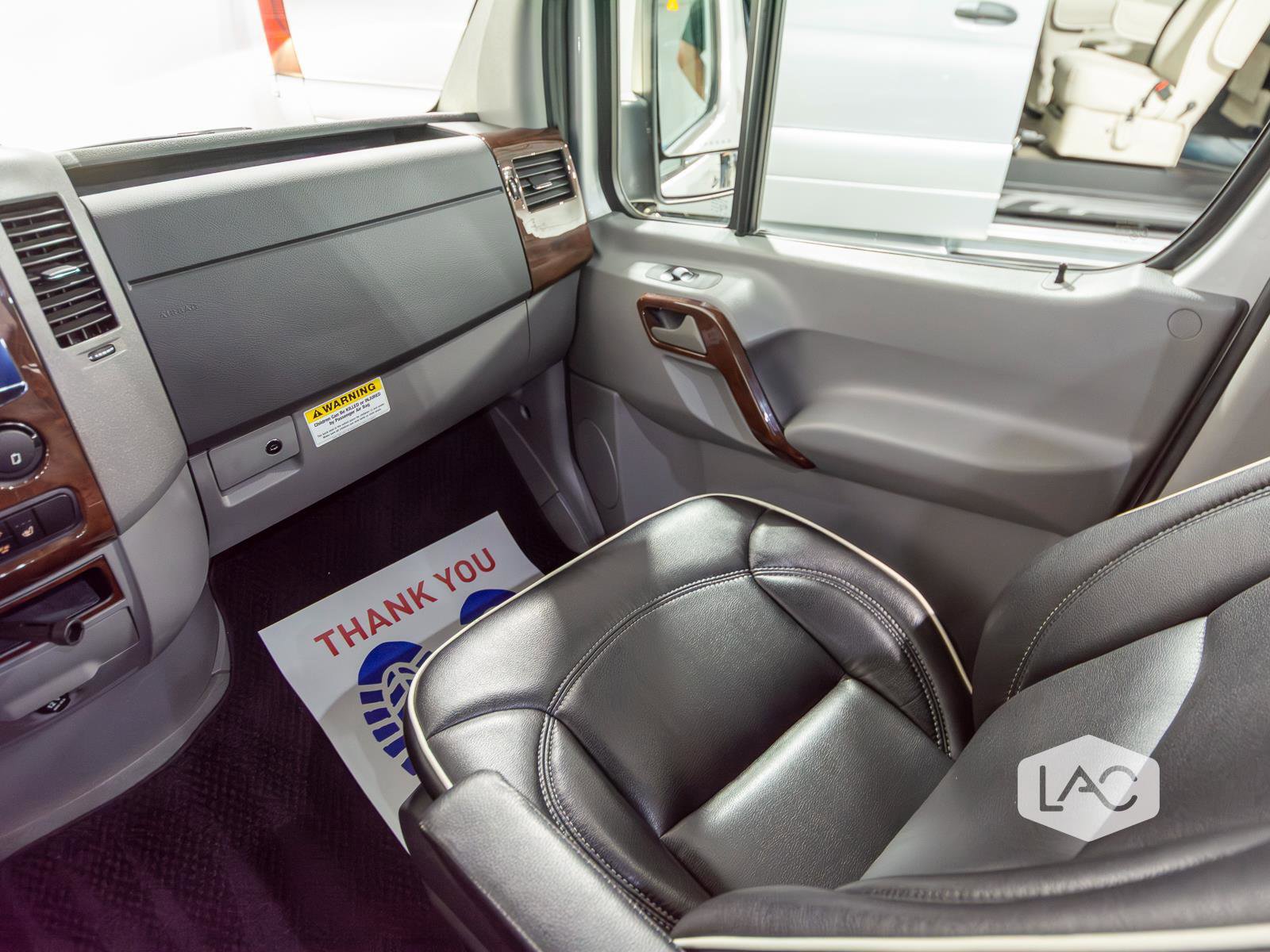 Used 2015 Mercedes-Benz Sprinter 3500 image 22