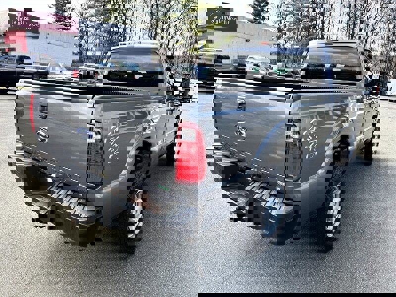 Used 2011 Ford F250 XL image 5