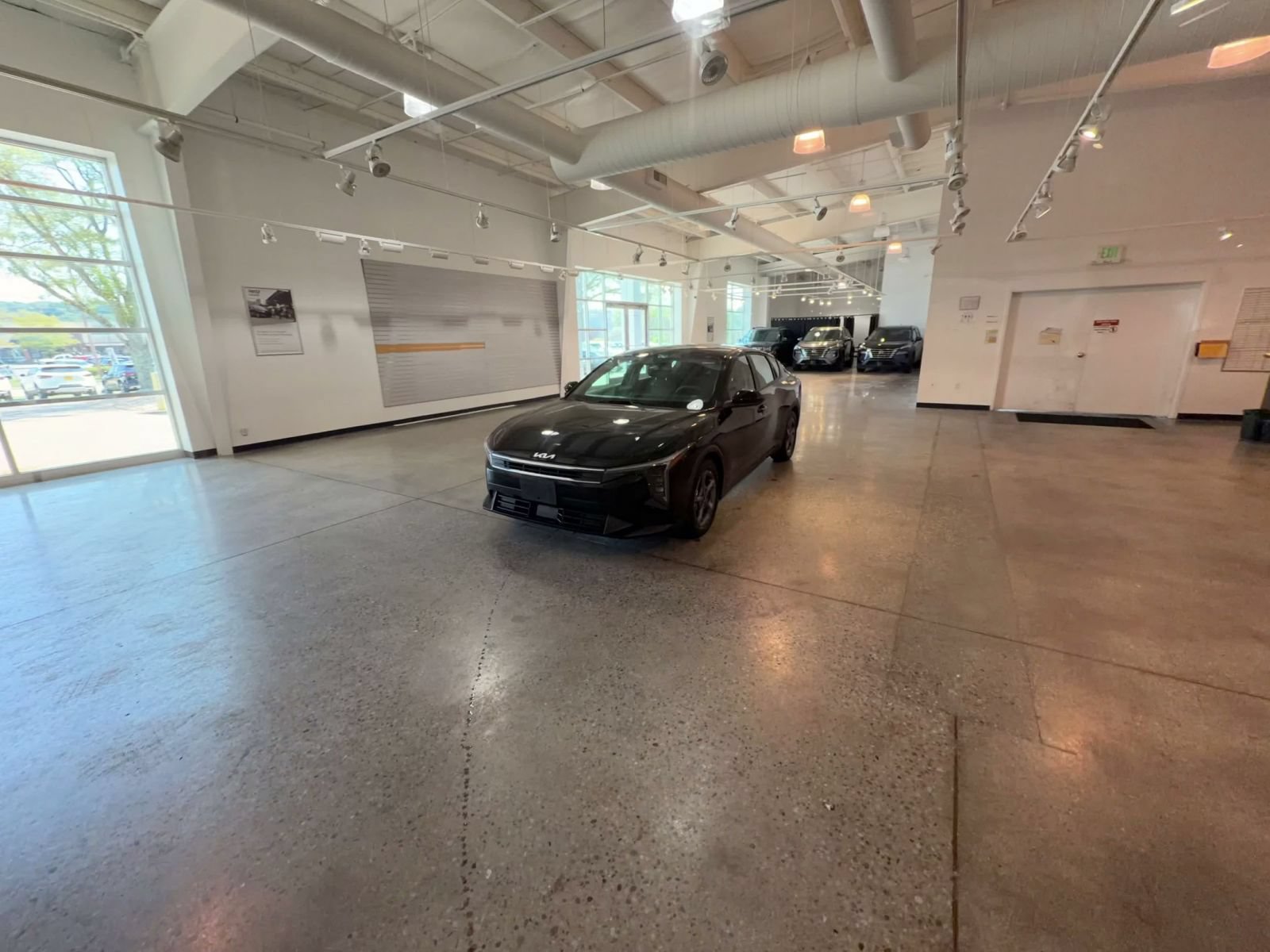 Used 2026 Kia K4 FWD image 2